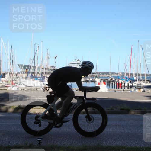 17.08.2025 - KN Förde Triathlon 2025 Yannick Fuchs http://msf.ph/oto/8628724 17.08.2025 15:26:19 Radfahren  meine-sportfotos.de