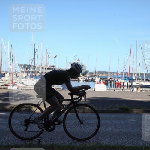 17.08.2025 - KN Förde Triathlon 2025 Yannick Fuchs http://msf.ph/oto/8628733 17.08.2025 15:28:22 Radfahren  meine-sportfotos.de