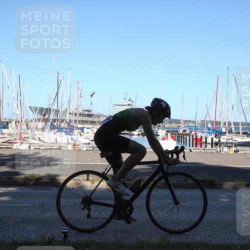 17.08.2025 - KN Förde Triathlon 2025 Yannick Fuchs http://msf.ph/oto/8628736 17.08.2025 15:30:01 Radfahren  meine-sportfotos.de