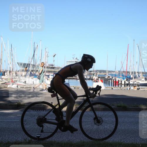 17.08.2025 - KN Förde Triathlon 2025 Yannick Fuchs http://msf.ph/oto/8628751 17.08.2025 15:34:13 Radfahren  meine-sportfotos.de