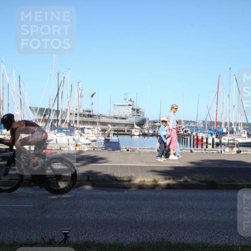 17.08.2025 - KN Förde Triathlon 2025 Yannick Fuchs http://msf.ph/oto/8628769 17.08.2025 15:43:41 Radfahren  meine-sportfotos.de