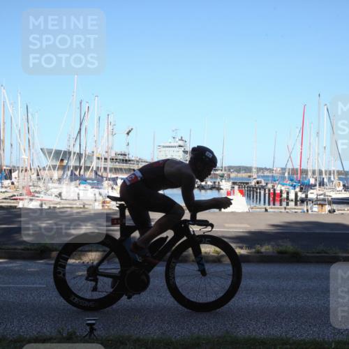 17.08.2025 - KN Förde Triathlon 2025 Yannick Fuchs http://msf.ph/oto/8628773 17.08.2025 15:45:10 Radfahren  meine-sportfotos.de