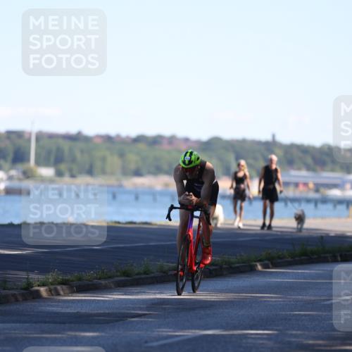 17.08.2025 - KN Förde Triathlon 2025 Yannick Fuchs http://msf.ph/oto/8628796 17.08.2025 14:54:30 Radfahren  meine-sportfotos.de