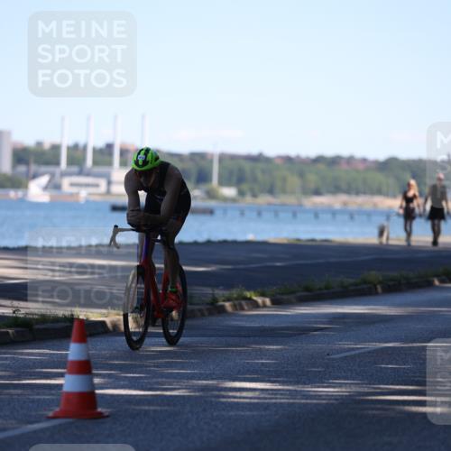 17.08.2025 - KN Förde Triathlon 2025 Yannick Fuchs http://msf.ph/oto/8628798 17.08.2025 14:54:31 Radfahren  meine-sportfotos.de