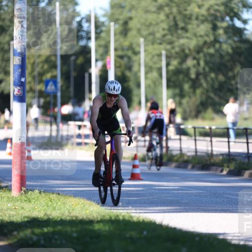 17.08.2025 - KN Förde Triathlon 2025 Yannick Fuchs http://msf.ph/oto/8628825 17.08.2025 14:56:01 Radfahren  meine-sportfotos.de