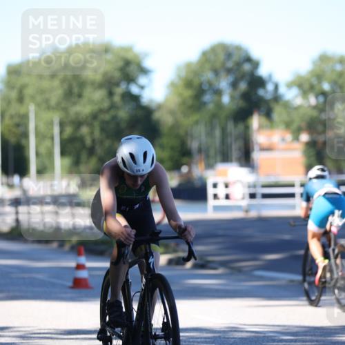 17.08.2025 - KN Förde Triathlon 2025 Yannick Fuchs http://msf.ph/oto/8628845 17.08.2025 15:03:21 Radfahren 35 meine-sportfotos.de