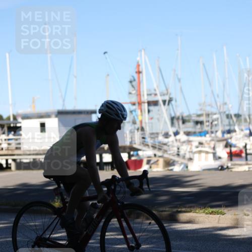 17.08.2025 - KN Förde Triathlon 2025 Yannick Fuchs http://msf.ph/oto/8628892 17.08.2025 15:07:27 Radfahren  meine-sportfotos.de