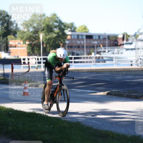 17.08.2025 - KN Förde Triathlon 2025 Yannick Fuchs http://msf.ph/oto/8628897 17.08.2025 15:18:28 Radfahren  meine-sportfotos.de