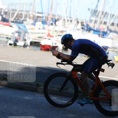 17.08.2025 - KN Förde Triathlon 2025 Yannick Fuchs http://msf.ph/oto/8628905 17.08.2025 15:18:31 Radfahren  meine-sportfotos.de
