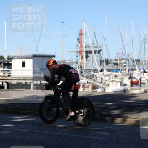 17.08.2025 - KN Förde Triathlon 2025 Yannick Fuchs http://msf.ph/oto/8628911 17.08.2025 15:19:18 Radfahren  meine-sportfotos.de