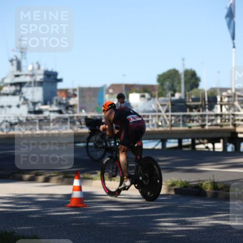 17.08.2025 - KN Förde Triathlon 2025 Yannick Fuchs http://msf.ph/oto/8628914 17.08.2025 15:19:19 Radfahren  meine-sportfotos.de