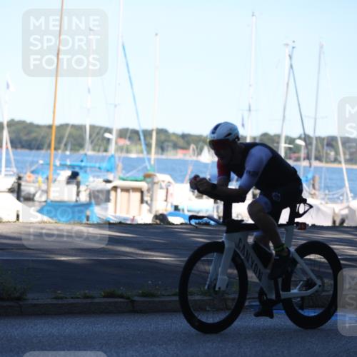 17.08.2025 - KN Förde Triathlon 2025 Yannick Fuchs http://msf.ph/oto/8628926 17.08.2025 15:20:31 Radfahren  meine-sportfotos.de