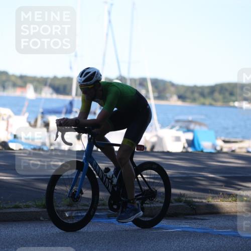 17.08.2025 - KN Förde Triathlon 2025 Yannick Fuchs http://msf.ph/oto/8628930 17.08.2025 15:20:35 Radfahren  meine-sportfotos.de