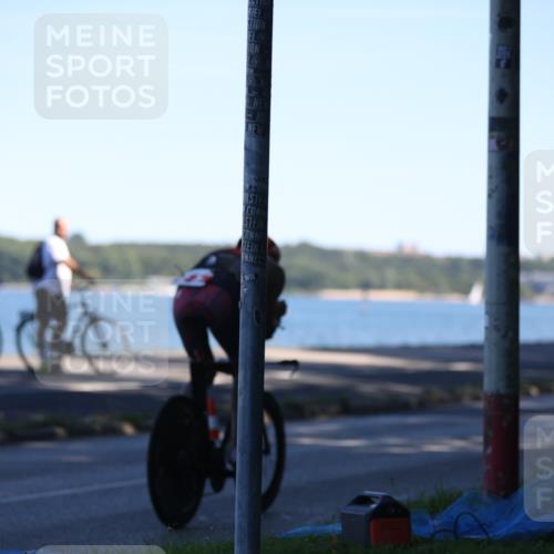 17.08.2025 - KN Förde Triathlon 2025 Yannick Fuchs http://msf.ph/oto/8628935 17.08.2025 15:20:41 Radfahren  meine-sportfotos.de