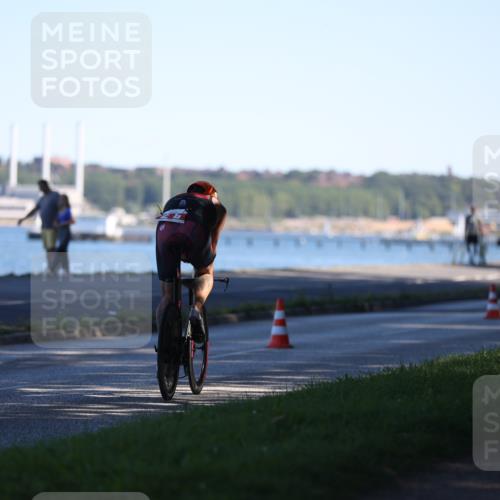 17.08.2025 - KN Förde Triathlon 2025 Yannick Fuchs http://msf.ph/oto/8628937 17.08.2025 15:20:42 Radfahren  meine-sportfotos.de