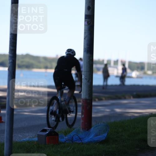 17.08.2025 - KN Förde Triathlon 2025 Yannick Fuchs http://msf.ph/oto/8628949 17.08.2025 15:20:58 Radfahren  meine-sportfotos.de