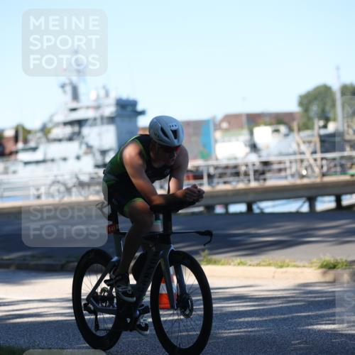 17.08.2025 - KN Förde Triathlon 2025 Yannick Fuchs http://msf.ph/oto/8628964 17.08.2025 15:21:18 Radfahren 14 meine-sportfotos.de