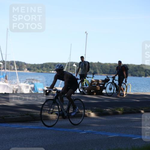 17.08.2025 - KN Förde Triathlon 2025 Yannick Fuchs http://msf.ph/oto/8628972 17.08.2025 15:21:53 Radfahren  meine-sportfotos.de