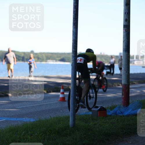 17.08.2025 - KN Förde Triathlon 2025 Yannick Fuchs http://msf.ph/oto/8628989 17.08.2025 15:22:02 Radfahren 26 meine-sportfotos.de