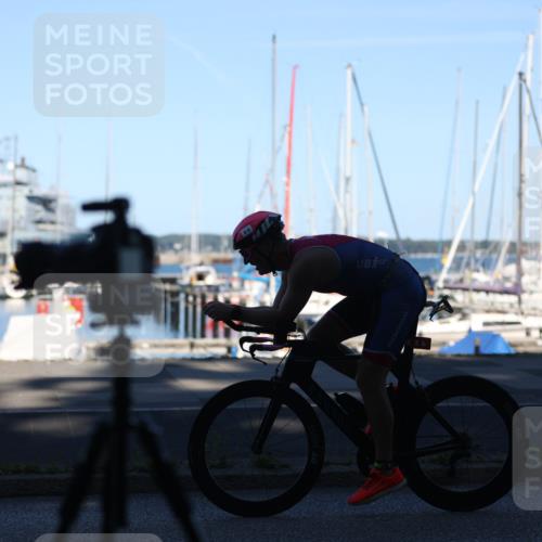 17.08.2025 - KN Förde Triathlon 2025 Yannick Fuchs http://msf.ph/oto/8628992 17.08.2025 15:22:04 Radfahren  meine-sportfotos.de
