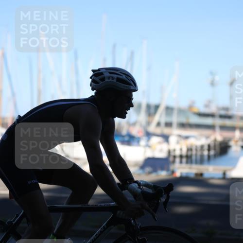 17.08.2025 - KN Förde Triathlon 2025 Yannick Fuchs http://msf.ph/oto/8629010 17.08.2025 15:23:27 Radfahren  meine-sportfotos.de