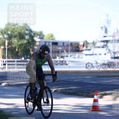 17.08.2025 - KN Förde Triathlon 2025 Yannick Fuchs http://msf.ph/oto/8629027 17.08.2025 15:25:47 Radfahren  meine-sportfotos.de