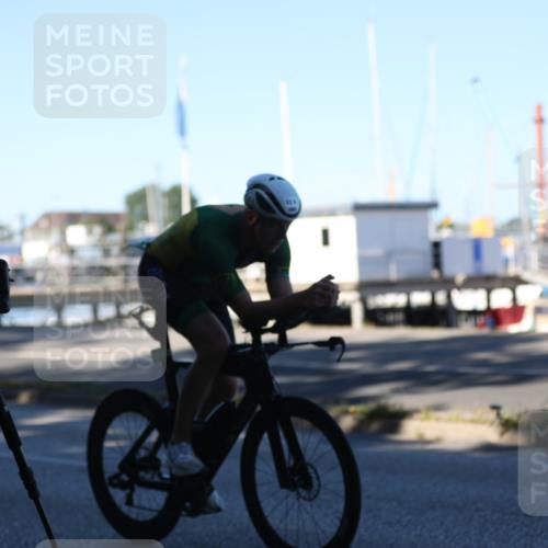 17.08.2025 - KN Förde Triathlon 2025 Yannick Fuchs http://msf.ph/oto/8629036 17.08.2025 15:26:16 Radfahren  meine-sportfotos.de