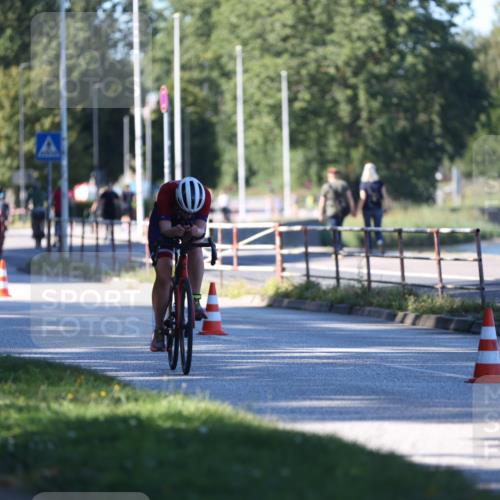 17.08.2025 - KN Förde Triathlon 2025 Yannick Fuchs http://msf.ph/oto/8629056 17.08.2025 15:27:54 Radfahren  meine-sportfotos.de