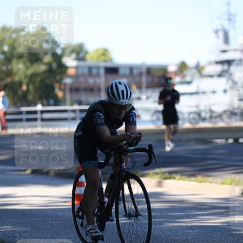 17.08.2025 - KN Förde Triathlon 2025 Yannick Fuchs http://msf.ph/oto/8629071 17.08.2025 15:28:21 Radfahren  meine-sportfotos.de