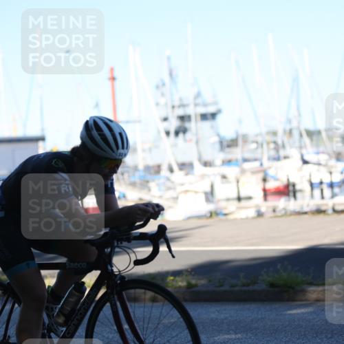 17.08.2025 - KN Förde Triathlon 2025 Yannick Fuchs http://msf.ph/oto/8629073 17.08.2025 15:28:22 Radfahren  meine-sportfotos.de