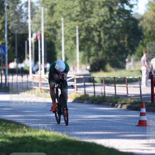 17.08.2025 - KN Förde Triathlon 2025 Yannick Fuchs http://msf.ph/oto/8629076 17.08.2025 15:29:31 Radfahren  meine-sportfotos.de