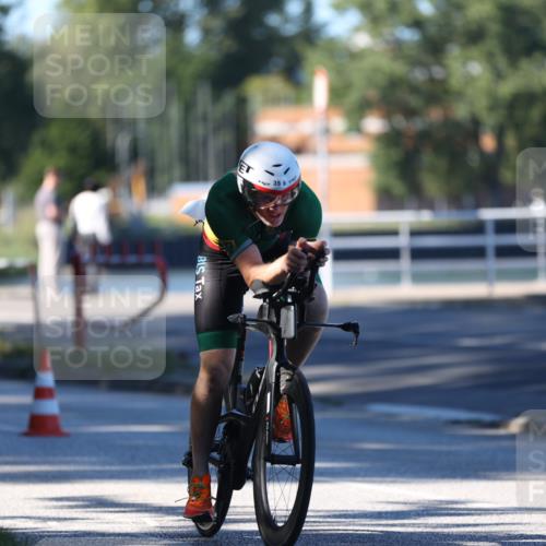 17.08.2025 - KN Förde Triathlon 2025 Yannick Fuchs http://msf.ph/oto/8629078 17.08.2025 15:29:32 Radfahren  meine-sportfotos.de
