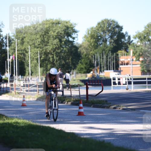 17.08.2025 - KN Förde Triathlon 2025 Yannick Fuchs http://msf.ph/oto/8629086 17.08.2025 15:29:51 Radfahren  meine-sportfotos.de