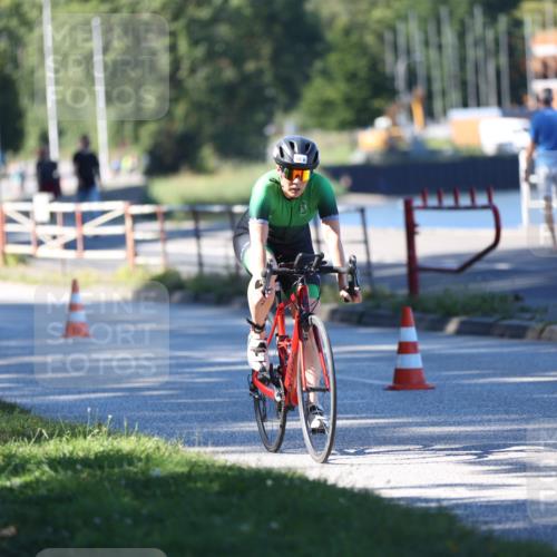 17.08.2025 - KN Förde Triathlon 2025 Yannick Fuchs http://msf.ph/oto/8629116 17.08.2025 15:31:53 Radfahren  meine-sportfotos.de