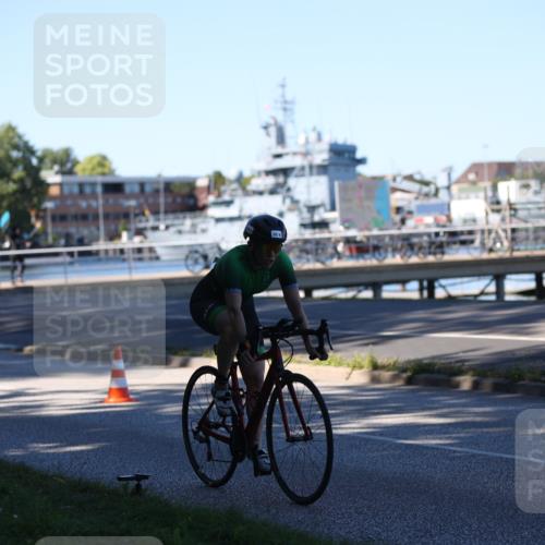 17.08.2025 - KN Förde Triathlon 2025 Yannick Fuchs http://msf.ph/oto/8629120 17.08.2025 15:31:55 Radfahren 30 meine-sportfotos.de