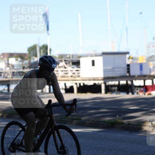 17.08.2025 - KN Förde Triathlon 2025 Yannick Fuchs http://msf.ph/oto/8629134 17.08.2025 15:33:08 Radfahren  meine-sportfotos.de