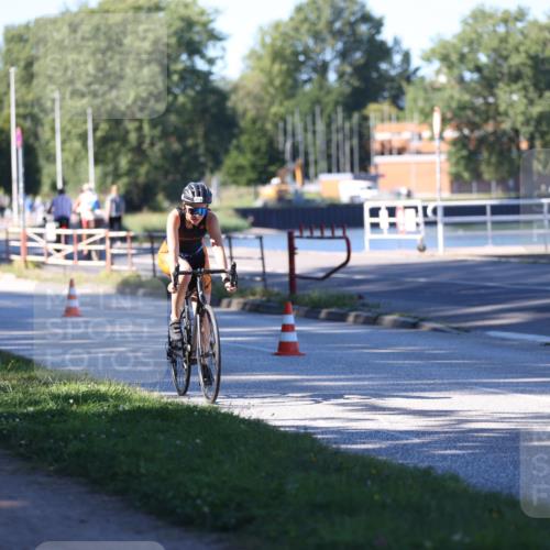 17.08.2025 - KN Förde Triathlon 2025 Yannick Fuchs http://msf.ph/oto/8629149 17.08.2025 15:34:12 Radfahren  meine-sportfotos.de