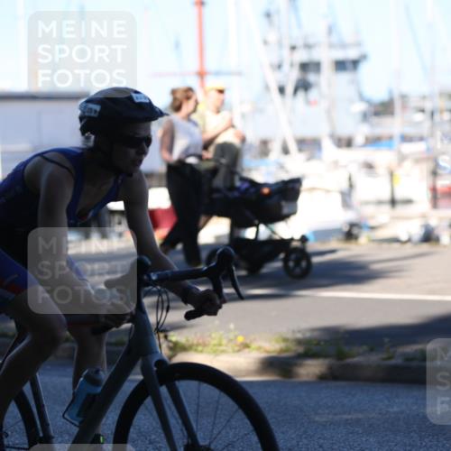 17.08.2025 - KN Förde Triathlon 2025 Yannick Fuchs http://msf.ph/oto/8629167 17.08.2025 15:34:26 Radfahren  meine-sportfotos.de