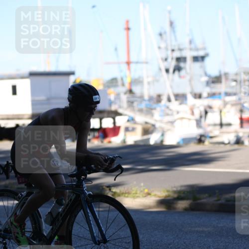 17.08.2025 - KN Förde Triathlon 2025 Yannick Fuchs http://msf.ph/oto/8629177 17.08.2025 15:34:42 Radfahren 20 meine-sportfotos.de