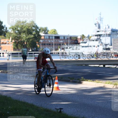 17.08.2025 - KN Förde Triathlon 2025 Yannick Fuchs http://msf.ph/oto/8629241 17.08.2025 15:41:42 Radfahren  meine-sportfotos.de