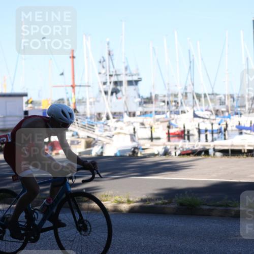 17.08.2025 - KN Förde Triathlon 2025 Yannick Fuchs http://msf.ph/oto/8629245 17.08.2025 15:41:43 Radfahren  meine-sportfotos.de