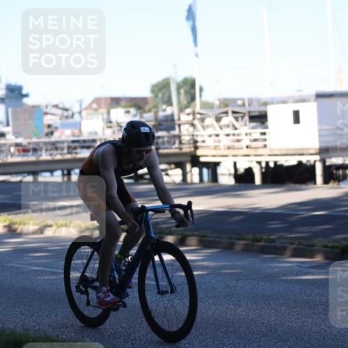 17.08.2025 - KN Förde Triathlon 2025 Yannick Fuchs http://msf.ph/oto/8629279 17.08.2025 15:47:32 Radfahren 15 meine-sportfotos.de
