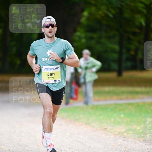 31.08.2025 - 21. Blankeneser Heldenlauf Dr. Thomas Lammeyer http://msf.ph/oto/8629321 31.08.2025 10:03:26 Laufen 2374 meine-sportfotos.de
