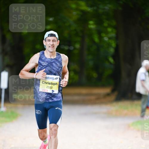 31.08.2025 - 21. Blankeneser Heldenlauf Dr. Thomas Lammeyer http://msf.ph/oto/8629340 31.08.2025 10:03:50 Laufen 2550 meine-sportfotos.de