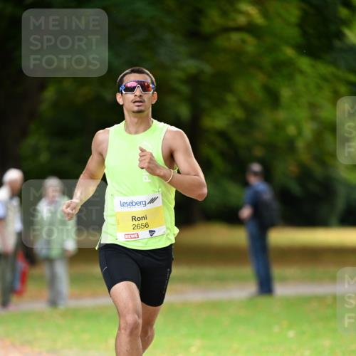 31.08.2025 - 21. Blankeneser Heldenlauf Dr. Thomas Lammeyer http://msf.ph/oto/8629369 31.08.2025 10:04:14 Laufen 2656 meine-sportfotos.de