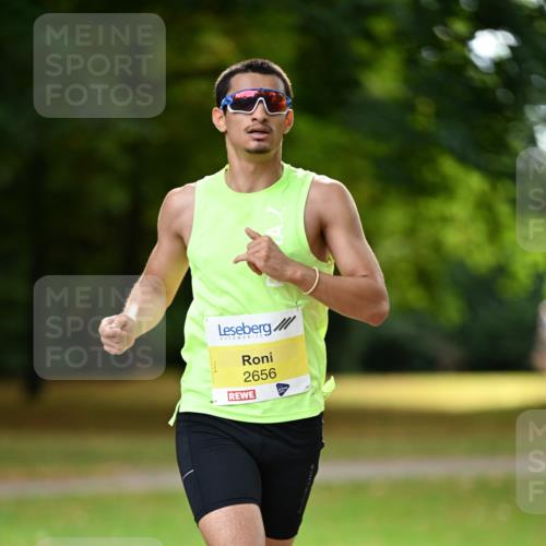 31.08.2025 - 21. Blankeneser Heldenlauf Dr. Thomas Lammeyer http://msf.ph/oto/8629375 31.08.2025 10:04:15 Laufen 2656 meine-sportfotos.de