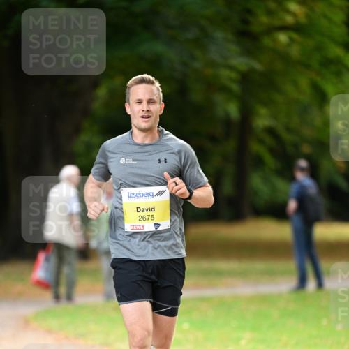 31.08.2025 - 21. Blankeneser Heldenlauf Dr. Thomas Lammeyer http://msf.ph/oto/8629388 31.08.2025 10:04:28 Laufen 2675 meine-sportfotos.de