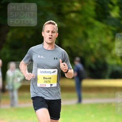 31.08.2025 - 21. Blankeneser Heldenlauf Dr. Thomas Lammeyer http://msf.ph/oto/8629392 31.08.2025 10:04:28 Laufen 2675 meine-sportfotos.de