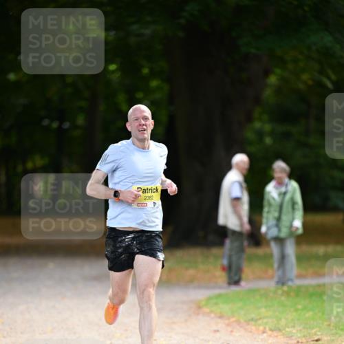 31.08.2025 - 21. Blankeneser Heldenlauf Dr. Thomas Lammeyer http://msf.ph/oto/8629402 31.08.2025 10:04:38 Laufen 2382 meine-sportfotos.de
