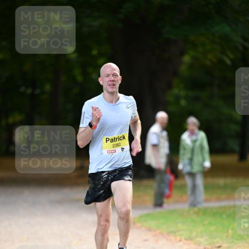 31.08.2025 - 21. Blankeneser Heldenlauf Dr. Thomas Lammeyer http://msf.ph/oto/8629406 31.08.2025 10:04:38 Laufen 2382 meine-sportfotos.de